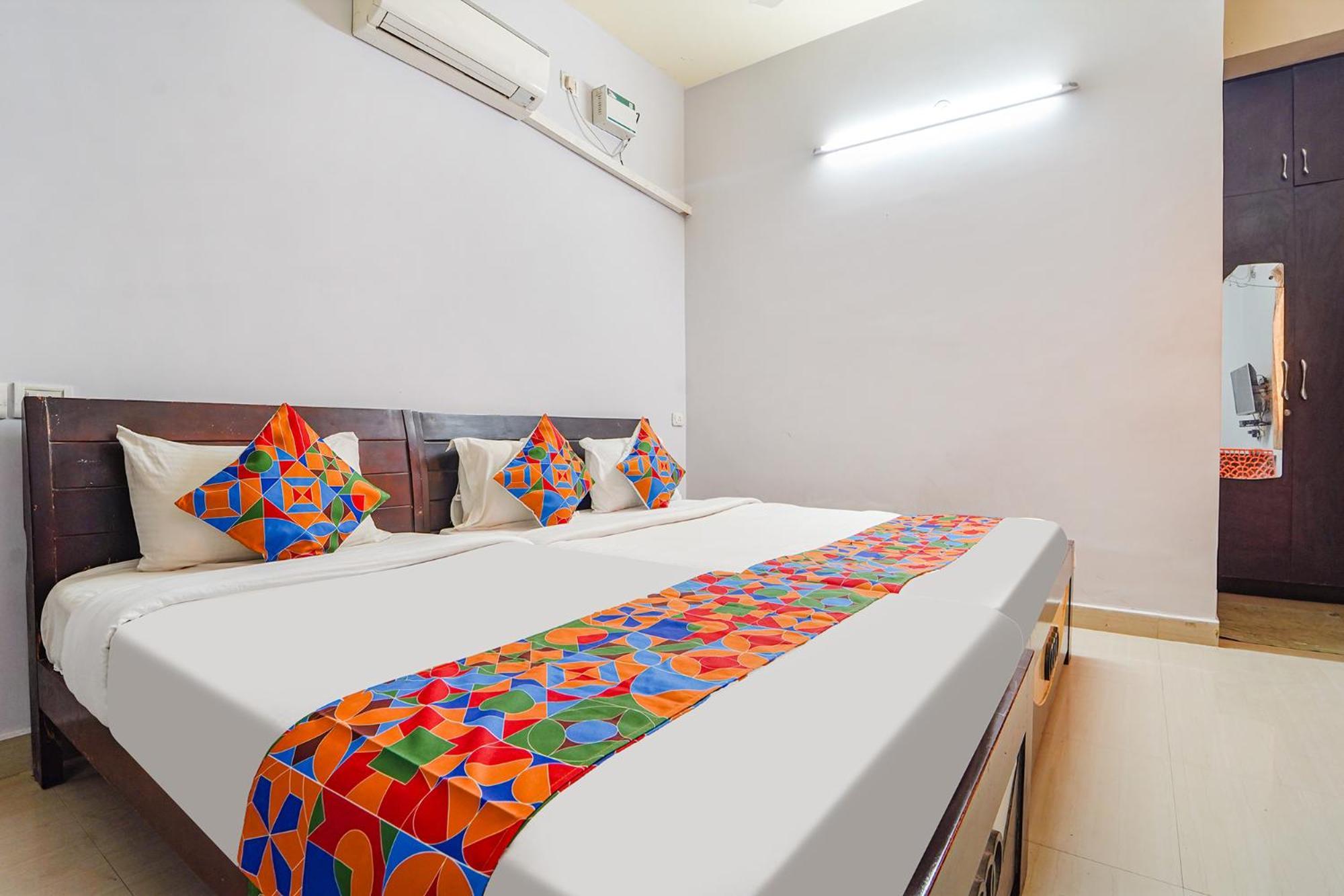 Hotel Fabexpress Its South East Residency Siruseri Exterior foto